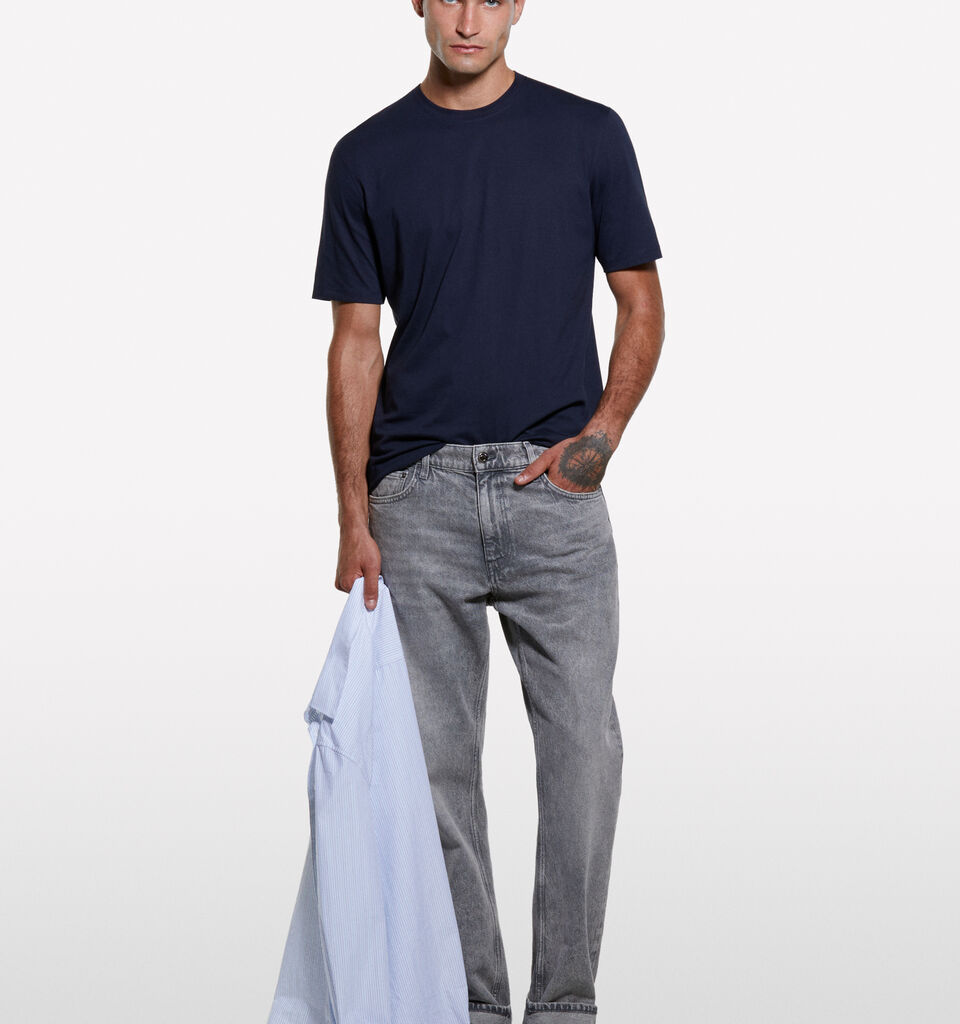 Regular-Fit Kurzarm-T-Shirt in Dunkelblau - kurzärmeliges t-shirt für herren - Dunkelblau | Sisley image number 1